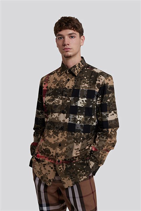 burberry camisa azul|Burberry camouflage shirt.